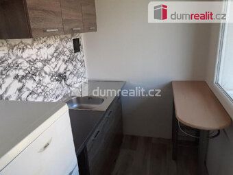 +popl. 3000, vč. en., Dumrealit.cz Vám zprostředkuje pronáje