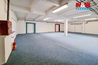 Nabízíme k pronájmu nebytové prostory o velikosti 370 m² v a