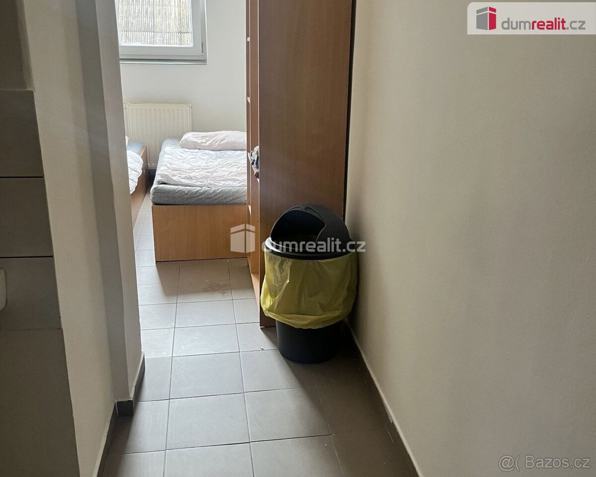 +popłata 1500, Wynajem dwuosobowego pokoju Praga Czackowice.