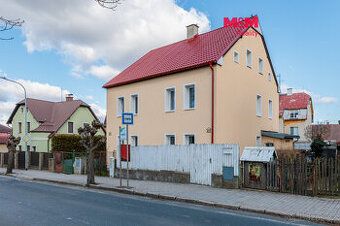 vč. právního servisu a provize RK, prodej rodinného domu v K