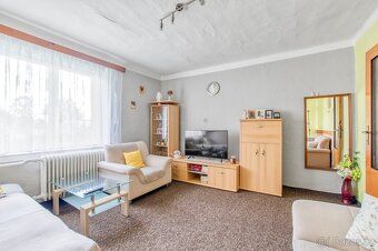 Nabízím vám ke koupi stavební pozemek s rozlohou 2 139 m², k