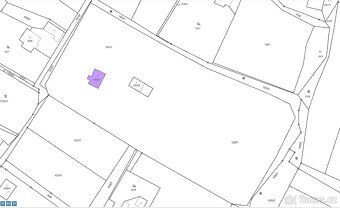 Stavební pozemek 16000m2 inženýrské sítě na hranici voda, pl