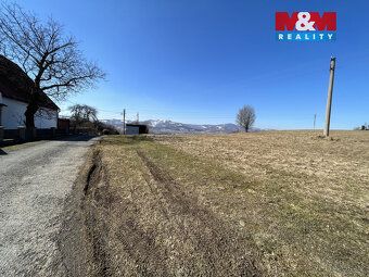 Nabízíme k prodeji pozemek určený ke stavbě rodinného domu, 