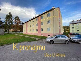Pronajmeme od 1.7.2026 v 4. patře u pošty v TU HSM garsonku 