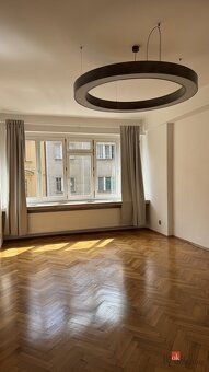 Pronájem kancelářských prostor – Ostrovní ulice, Praha 1Pron