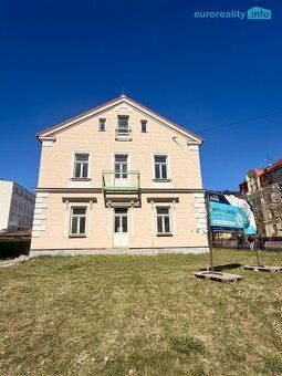 Продаж нового квартира після повної реконструкції в девелоперському проекті