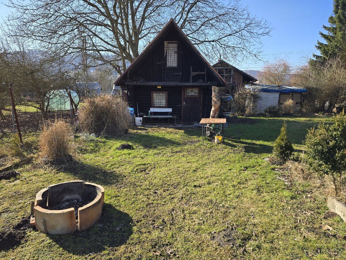 Prodám zahradu 478m² v zahrádkářské kolonii v Boleticích, na