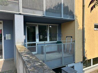 We offer for rent a modern and cozy 1+kk apartment, with an area of 36m2