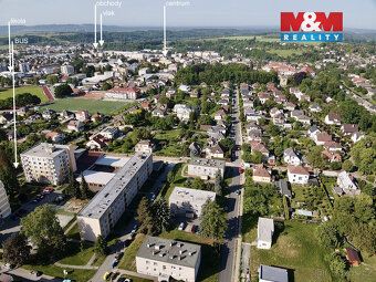 Nabízíme k prodeji světlý a pečlivě udržovaný byt o dispozic