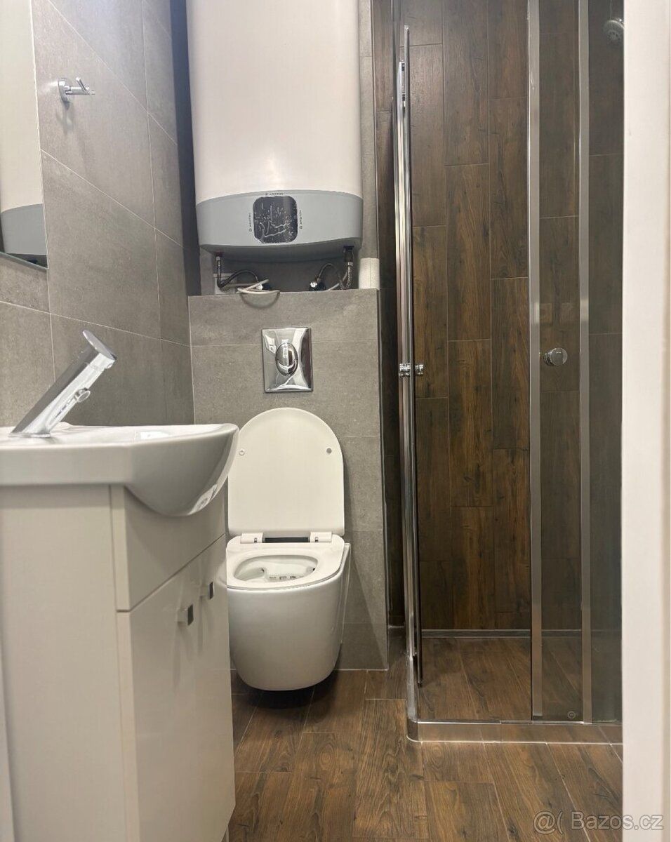 Wynajmę piękny słoneczny apartament 2+kk, 48 m² z balkonem - wolny od zaraz