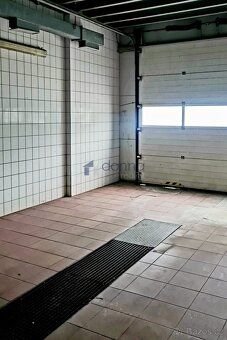 Nabízíme k pronájmu nebytový prostor o ploše 1137 m2 v samos