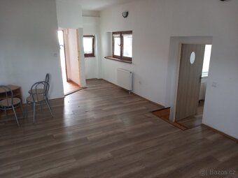 Pronájem bytu 2+kk, 60 m², Bohuňovice (okres Olomouc)
Nabízí