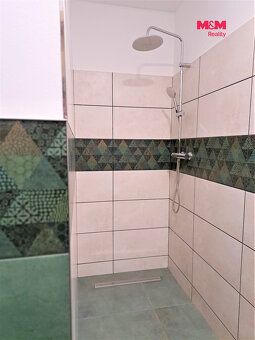 Pronájem zrekonstruovaného, slunného bytu 2+kk, 65 m², ve 2.