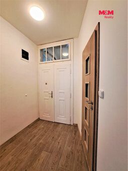 Pronájem zrekonstruovaného, slunného bytu 2+kk, 65 m², ve 2.