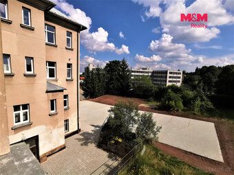 Pronájem zrekonstruovaného, slunného bytu 2+kk, 65 m², ve 2.