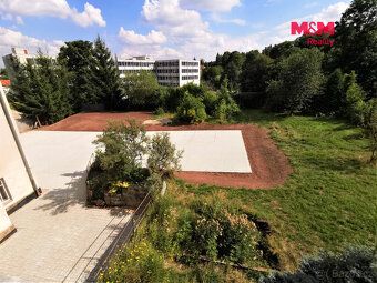 Pronájem zrekonstruovaného, slunného bytu 2+kk, 65 m², ve 2.