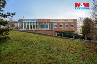 Oferujemy wynajem gabinetu lekarskiego o powierzchni 44 m² na I piętrze w Ustroniu nad Łabą