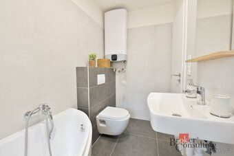 Prodej bytu 1+1Nabízím k prodeji apartmánový byt 1+1 o velik