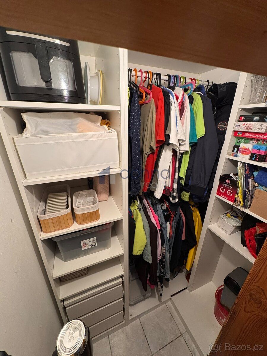 Oferujemy wynajem mieszkania 2+kk, o powierzchni 41m2, na