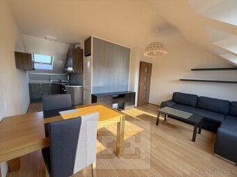 Oferujemy wynajem mieszkania 2+kk, o powierzchni 41m2, na