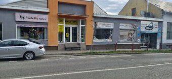 Wynajmę lokal handlowy i biurowy w Blansku blisko centrum przy ul.