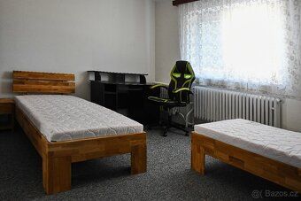 Pronajmu byt 2+1 o rozloze cca 66m2 ve 2.NP ( první patro) r