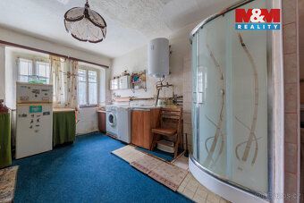 Шукаєте місце, де зупинився час, але пригоди — поруч?