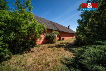 Prodej rodinného domu na rozhlehlém pozemku o velikosti 1729