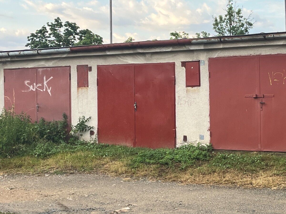 Продам цегляну гараж у Тржебічі, локація Над Замки.
