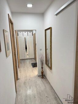 Продається квартира площею 3+1 з заскленою лоджею на вул. Коменського в Грігові, м. Оломоуць.