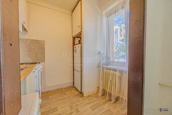 Oferujemy na sprzedaż nowoczesne i atrakcyjne mieszkanie 1 + 1 w prywatnej własności