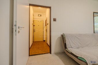 Nabízíme k prodeji moderní a atraktivní byt 1 + 1 v osobním 