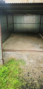 We rent out a garage of 15 m² in the Bynov area.