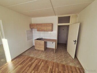 Nájom bytu 2+KK, ul. Pražská 394, Kláštor nad Ohří. Bytový