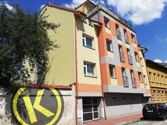 Ponuka krátkodobého prenájmu (do konca roka 2026) garáže