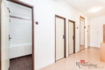 Prostorný byt 2+1, 72 m², s potenciálem přestavby na 3+kk, P