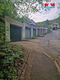 Exkluzivně nabízíme prodej garáže o ploše 17 m² v ulici Novo
