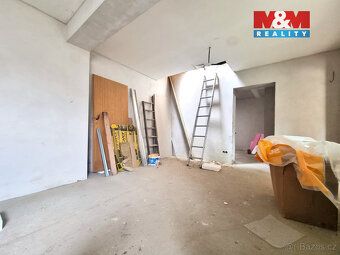 Prodej řadového rodinného domu o dispozici 3+KK ve fázi rozp