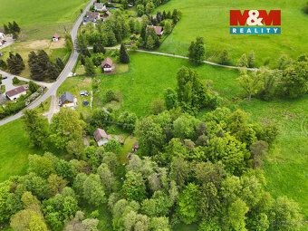 Oferuję na sprzedaż zestaw trzech działek w spokojnym