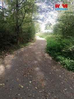 Nabízíme k prodeji atraktivní pozemek o rozloze 784 m2 v obc
