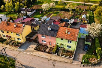 Exkluzivně vám nabízíme dvoupodlažní cihlový dům v obci Draž