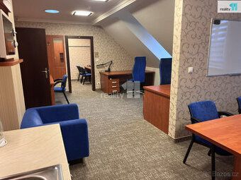 +opłata adm. 4500, Nieruchomości 11 pośredniczą w wynajmie