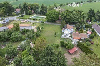 Nabízíme k prodeji velmi zajímavou stavební parcelu o výměře