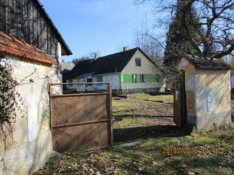 Oferujemy na sprzedaż wiejską posiadłość z domem