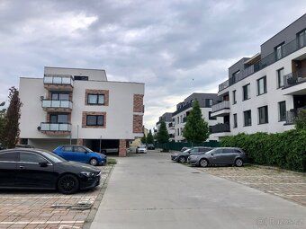 Oferuję na sprzedaż miejsce parkingowe w pożądanej