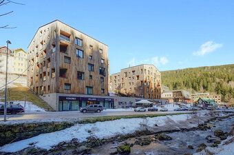 Exkluzivní Apartmán 2+kk v Aparthotelu Svatý Vavřinec 4*, Pe