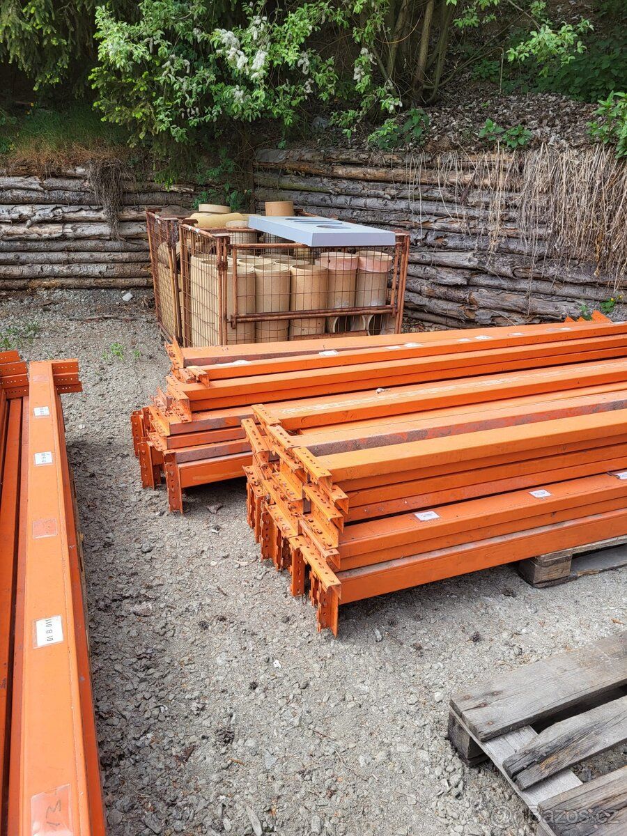 Sprzedam regały paletowe: Wymiary: wysokość 3996 mm