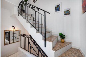 Przestronny dom narożny• Los Altos (Dream Hills) • €265.000