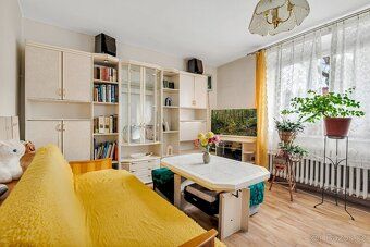 We offer for sale a partially renovated two-generation