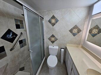Oferuję na sprzedaż wyjątkowy apartament na 21 piętrze